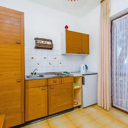 Studio 2802a *
